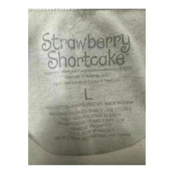 NWT Y2K style baby doll Strawberry Shortcake T shirt size large. - Picture 8 of 9
